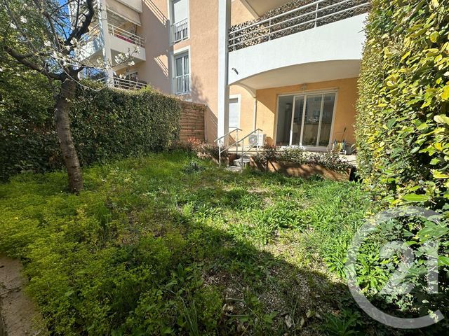 Appartement F2 à vendre - 2 pièces - 50.4 m2 - BRIGNOLES - 83 - PROVENCE-ALPES-COTE-D-AZUR - Century 21 Agence Vaubelle